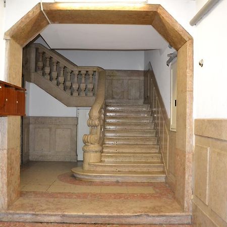 The Loghouse Apartment Lisbon Exterior photo